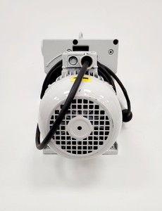 Thumbnail image of Leybold TRIVAC D40B Two Stage Three-Phase Vacuum Pump Lab