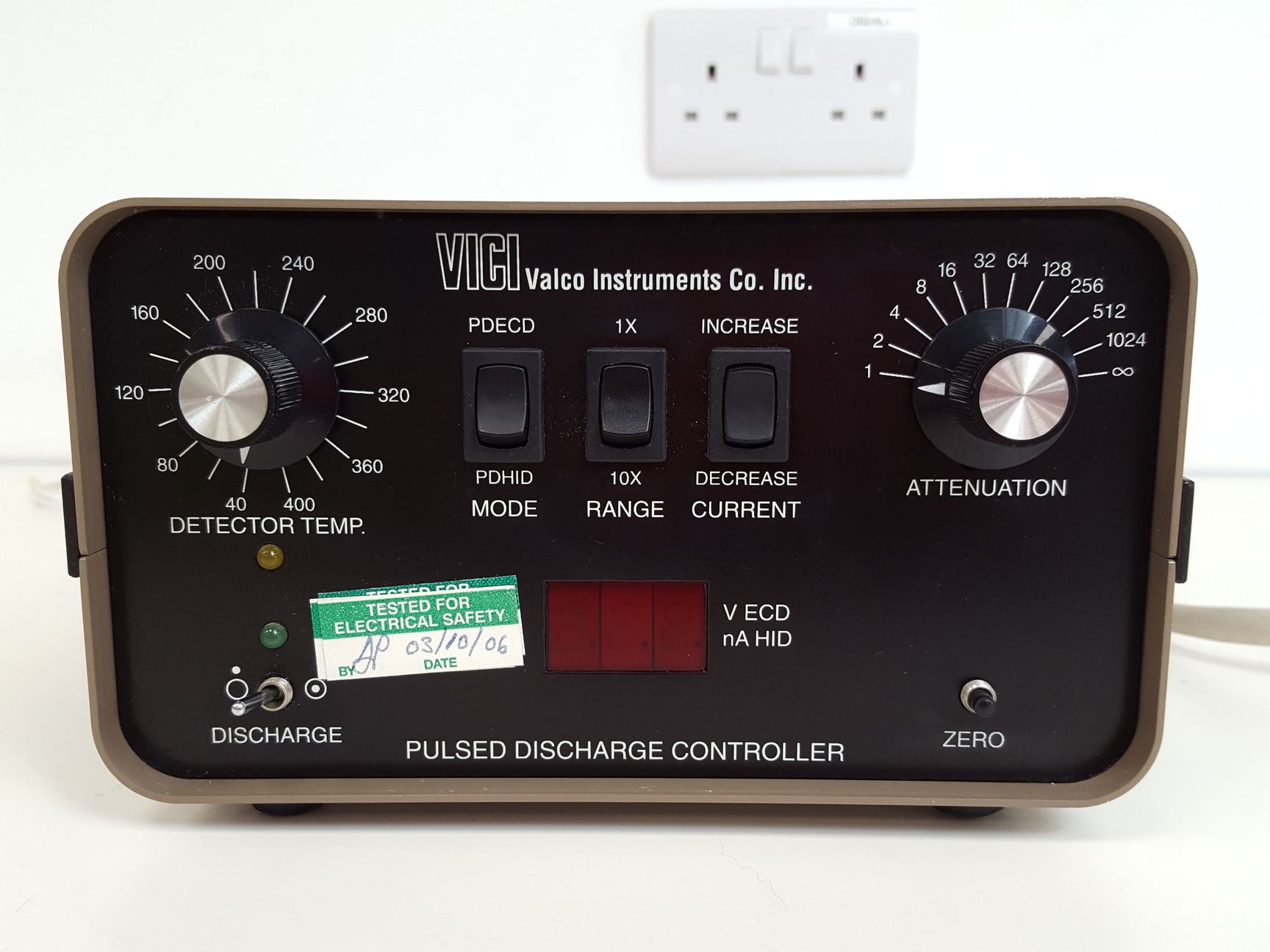 Image of VICI Valco Pulsed Discharge Module, Controller & Purifier PD-M2 K, PD-C2 HP2 Lab