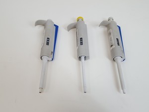 Thumbnail image of Lot of 29 Laboratory Pipettes & Automatic Pipettors - Fisherbrand, Gilson Lab