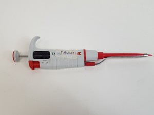 Thumbnail image of Lot of 29 Laboratory Pipettes & Automatic Pipettors - Fisherbrand, Gilson Lab