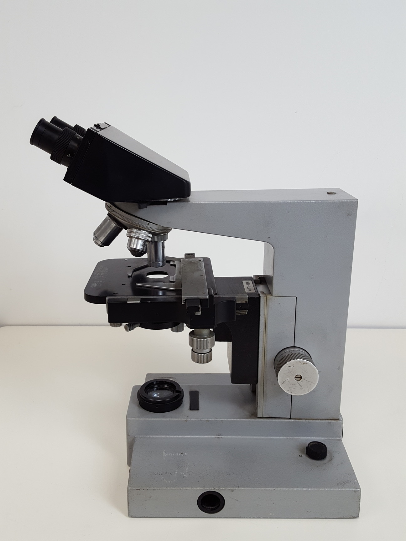 Image of Leitz WETZLAR SM-LUX Type 020-441.003 Binocular Microscope w/ 4 x Objectives Lab