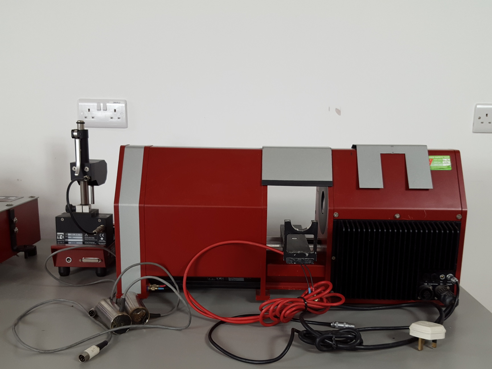 Image of Sympatec Helos/BF Laser Diffraction Particle Sizer System Rodos, BFS/MAGIC, CUV