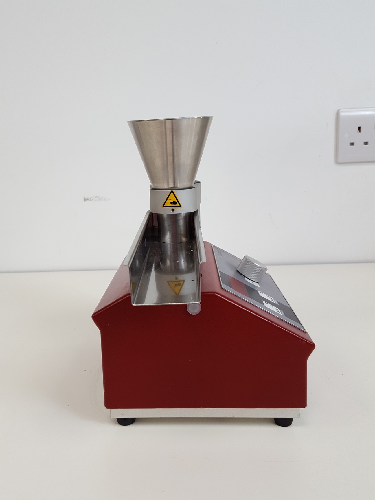 Image of Sympatec Helos/BF Laser Diffraction Particle Sizer System Rodos, BFS/MAGIC, CUV