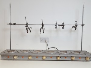 Thumbnail image of Electrothermal ME 466. 100/150ml Heating Mantle with Bracket & Clamps Lab