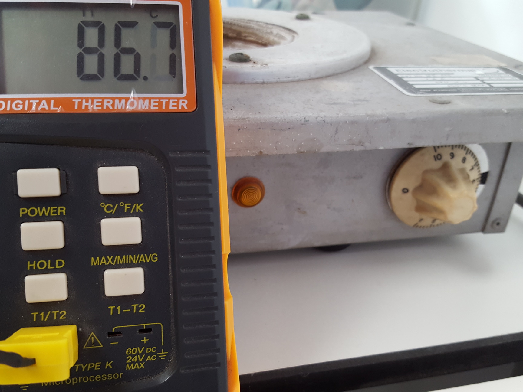 Image of Electrothermal ME 466. 100/150ml Heating Mantle with Bracket & Clamps Lab