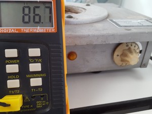 Thumbnail image of Electrothermal ME 466. 100/150ml Heating Mantle with Bracket & Clamps Lab