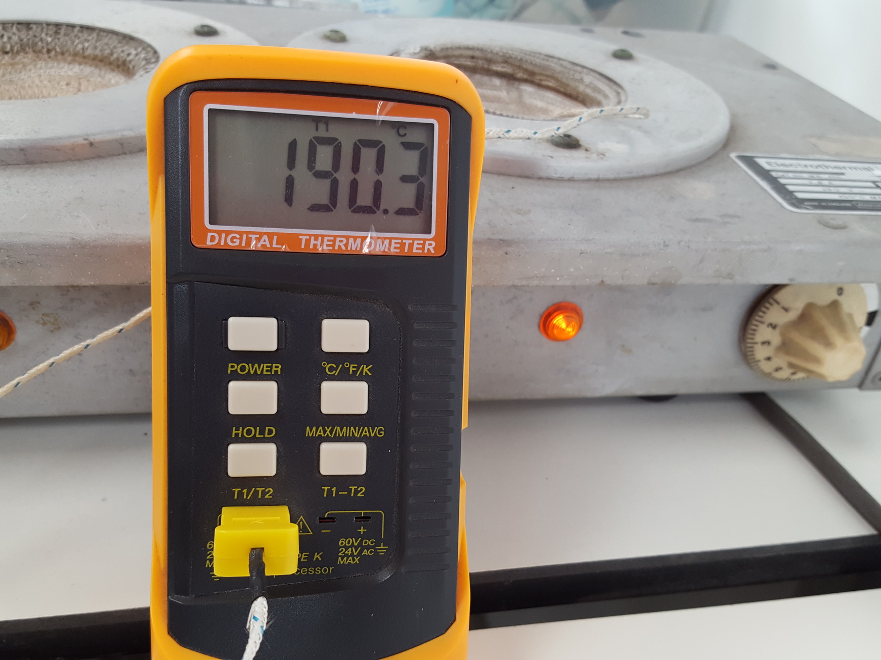 Image of Electrothermal ME 466. 100/150ml Heating Mantle with Bracket & Clamps Lab
