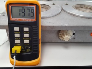 Thumbnail image of Electrothermal ME 466. 100/150ml Heating Mantle with Bracket & Clamps Lab