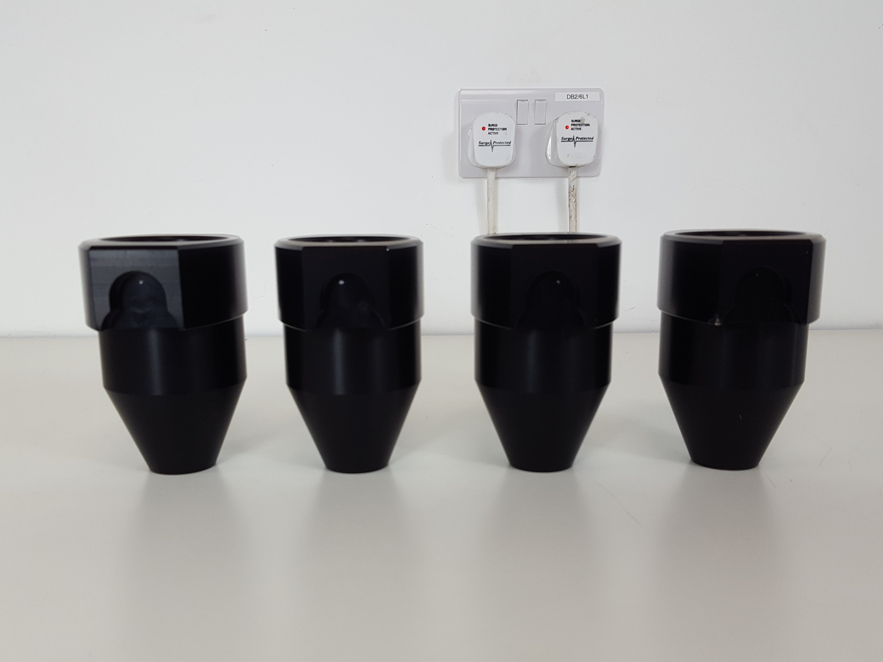 Image of 4 x Sorvall Heraeus #6497/894 250ml Conical Centrifuge Buckets Lab