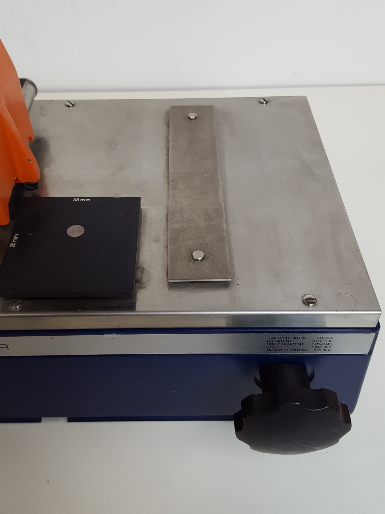 LKB Bromma 2078 Histo Knifemaker Glass Knife Maker Lab