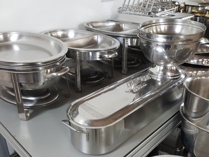 Thumbnail image of Large Lot of Stainless Steel Catering Kitchen Pots, Pans, Dishes, Trays & Bowls