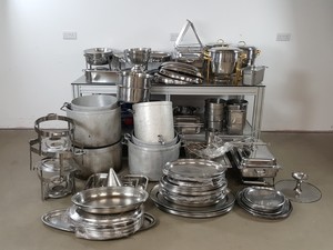 Thumbnail image of Large Lot of Stainless Steel Catering Kitchen Pots, Pans, Dishes, Trays & Bowls