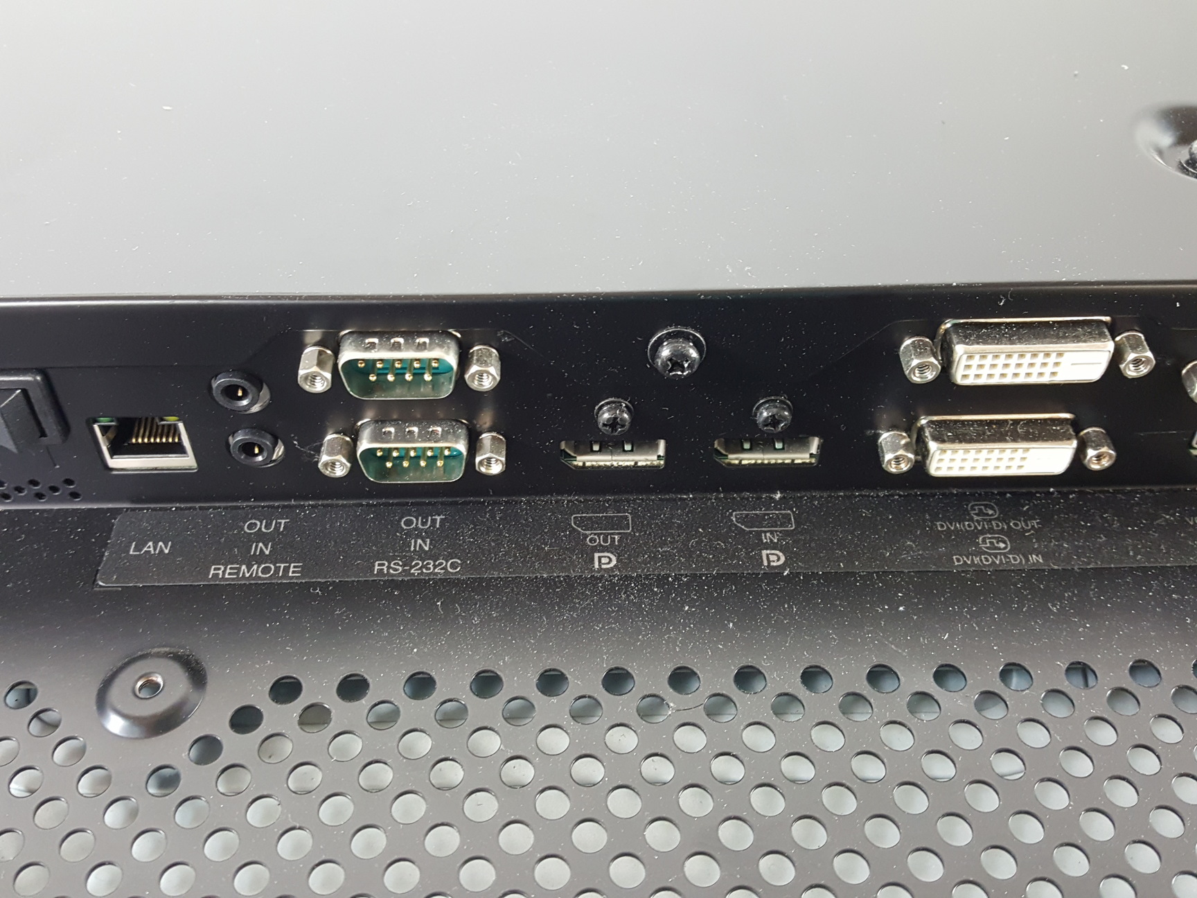 Image of NEC MultiSync P462 46" Monitor Model L46OU6 with 2 x Speakers SP-4046PV