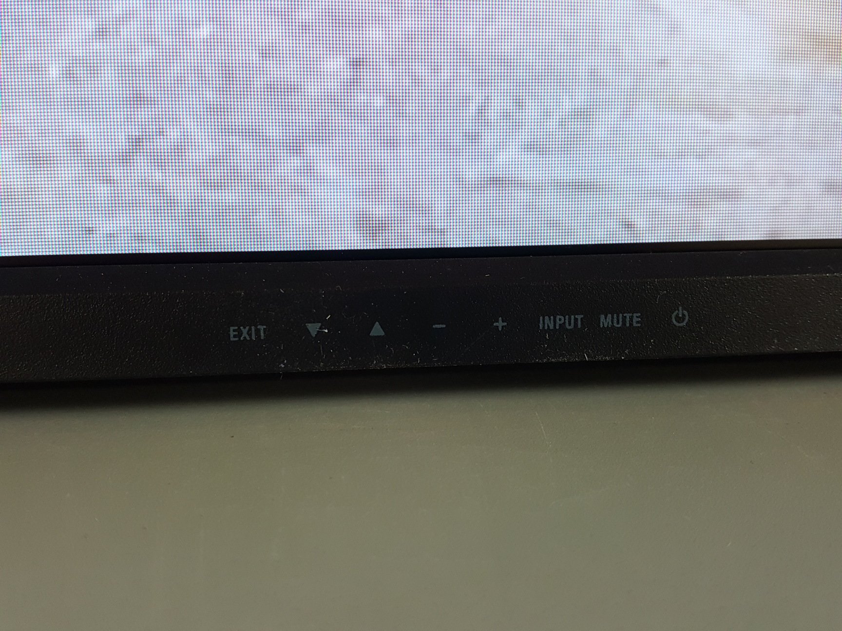 Image of NEC MultiSync P462 46" Monitor Model L46OU6 with 2 x Speakers SP-4046PV