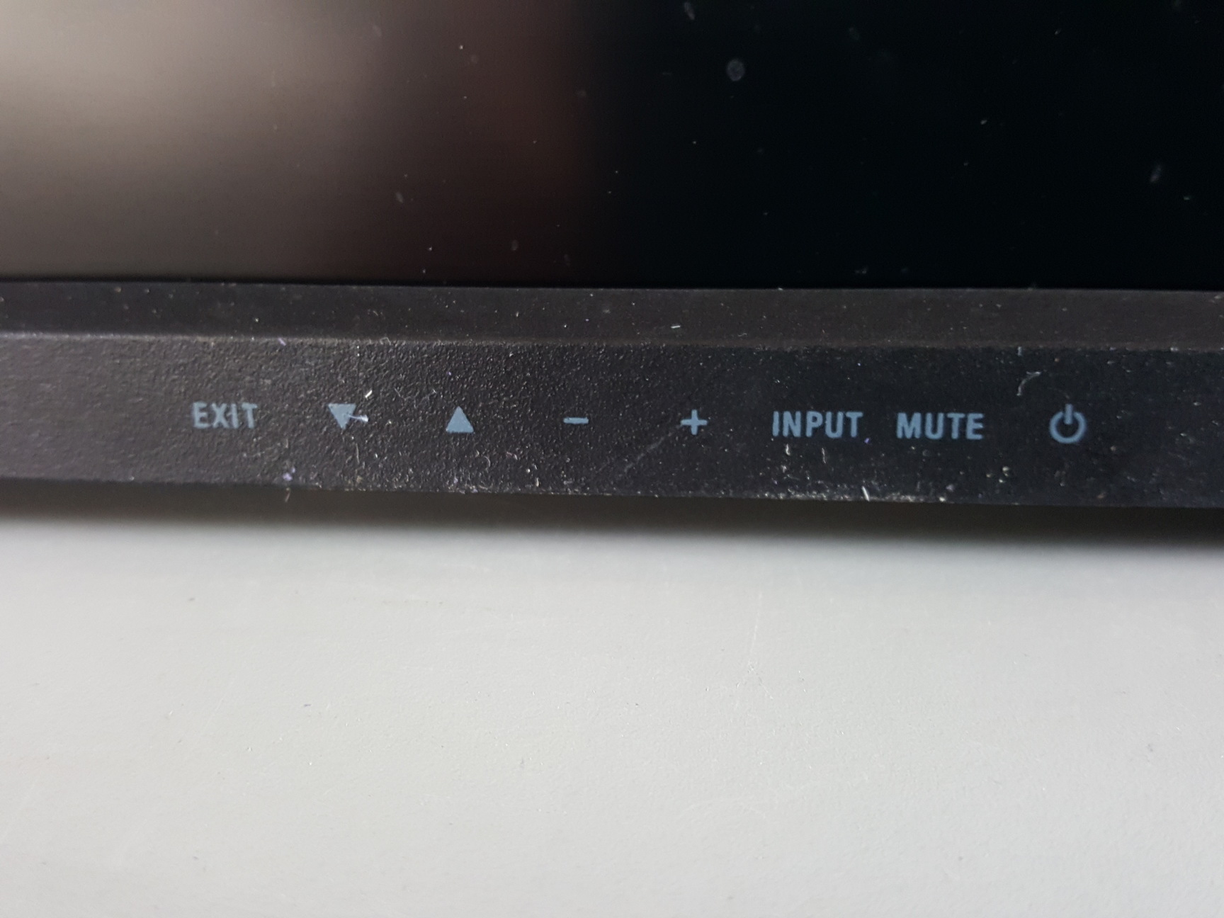 Image of NEC MultiSync P462 46" Monitor Model L46OU6 with 2 x Speakers SP-4046PV