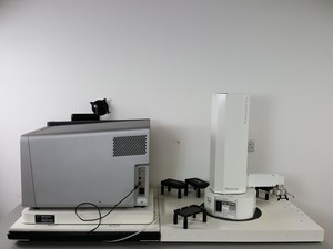 Thumbnail image of Illumina iScan Array Scanner SY-101-1001, Autoloader 2.x & Isolation System Lab
