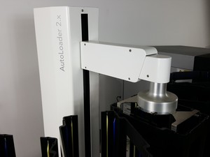 Thumbnail image of Illumina iScan Array Scanner SY-101-1001, Autoloader 2.x & Isolation System Lab