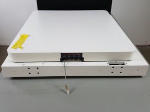 Thumbnail image of Illumina iScan SY-101-1001 Array Scanner with Newport Isolation System & UPS Lab