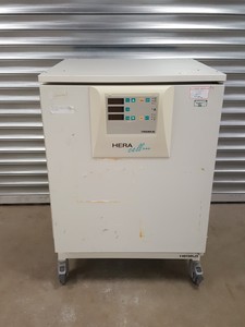 Thumbnail image of Heraeus Hera Cell 240 CO2 Laboratory Incubator with Trolley Lab Spares/Repairs