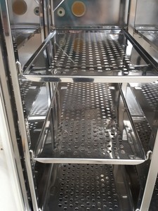 Thumbnail image of Heraeus Hera Cell 240 CO2 Laboratory Incubator with Trolley Lab Spares/Repairs