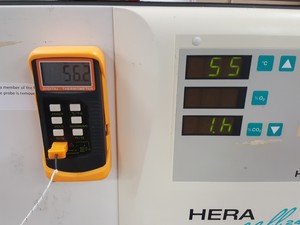 Thumbnail image of Heraeus Hera Cell 240 CO2 Laboratory Incubator with Trolley Lab Spares/Repairs