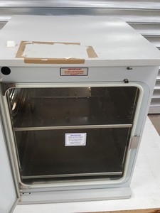 Thumbnail image of Heto Cellhouse 170 HI  Model 170-300 CO2 Laboratory Incubator Lab