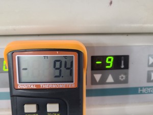 Thumbnail image of Thermo Electron Multifuge 3S-R Benchtop Laboratory Centrifuge Lab