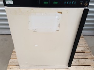 Thumbnail image of NAPCO Water-Jacketed CO2 Laboratory Incubator Model no. 7101 Lab