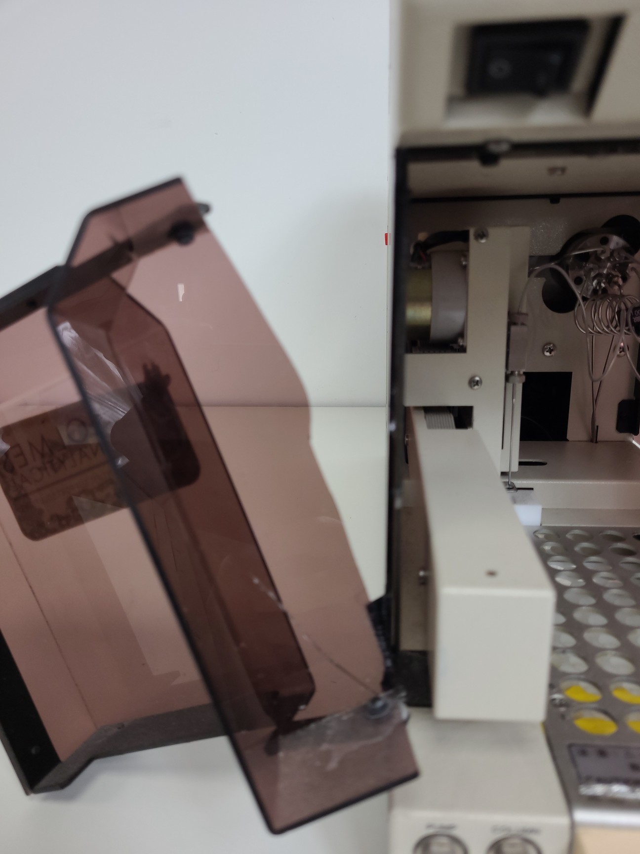 Image of Jasco HPLC System -  PU-1585, UV-2077, FP-920, HG-980-30, AS-1555 Lab