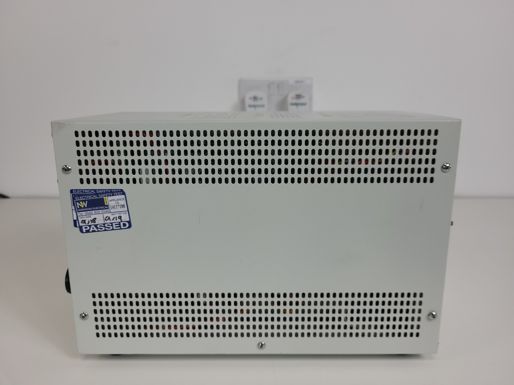 Image of Olympus U-RFL-T 200 Power Supply for 100W High Press Mercury Burner Ballast Lab