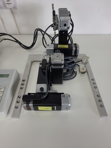 Thumbnail image of Eppendorf Micromanipulator 5171 + Joystick & Transjector 5246 + Control Pad Lab