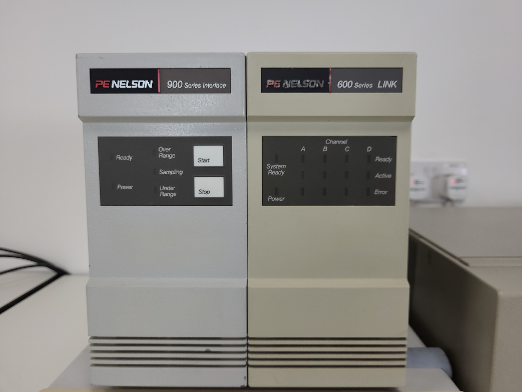 Image of Hewlett Packard 8452A Diode Array Spectrophotometer System - PE Nelson 941A, 610