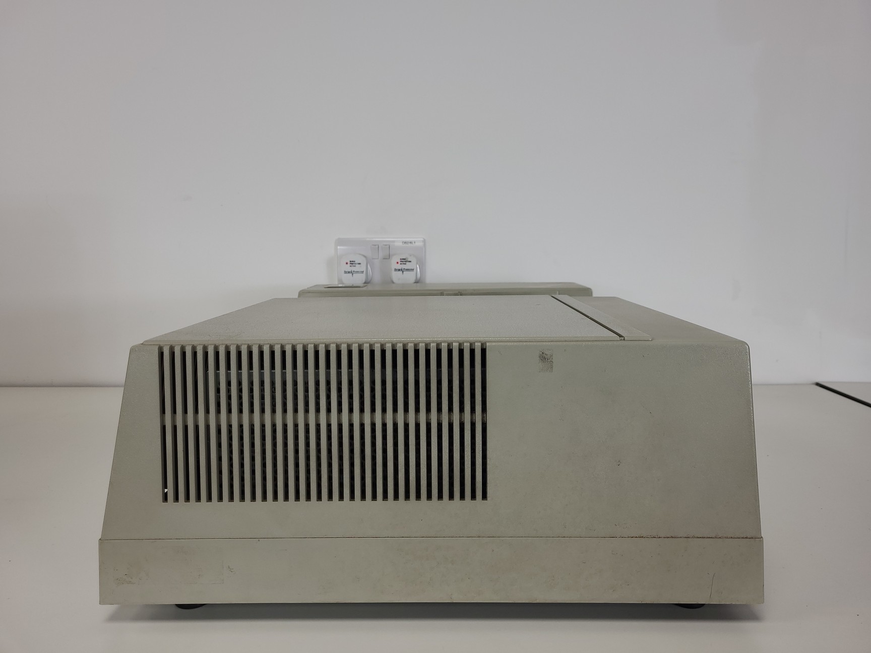 Image of Hewlett Packard 8452A Diode Array Spectrophotometer System - PE Nelson 941A, 610