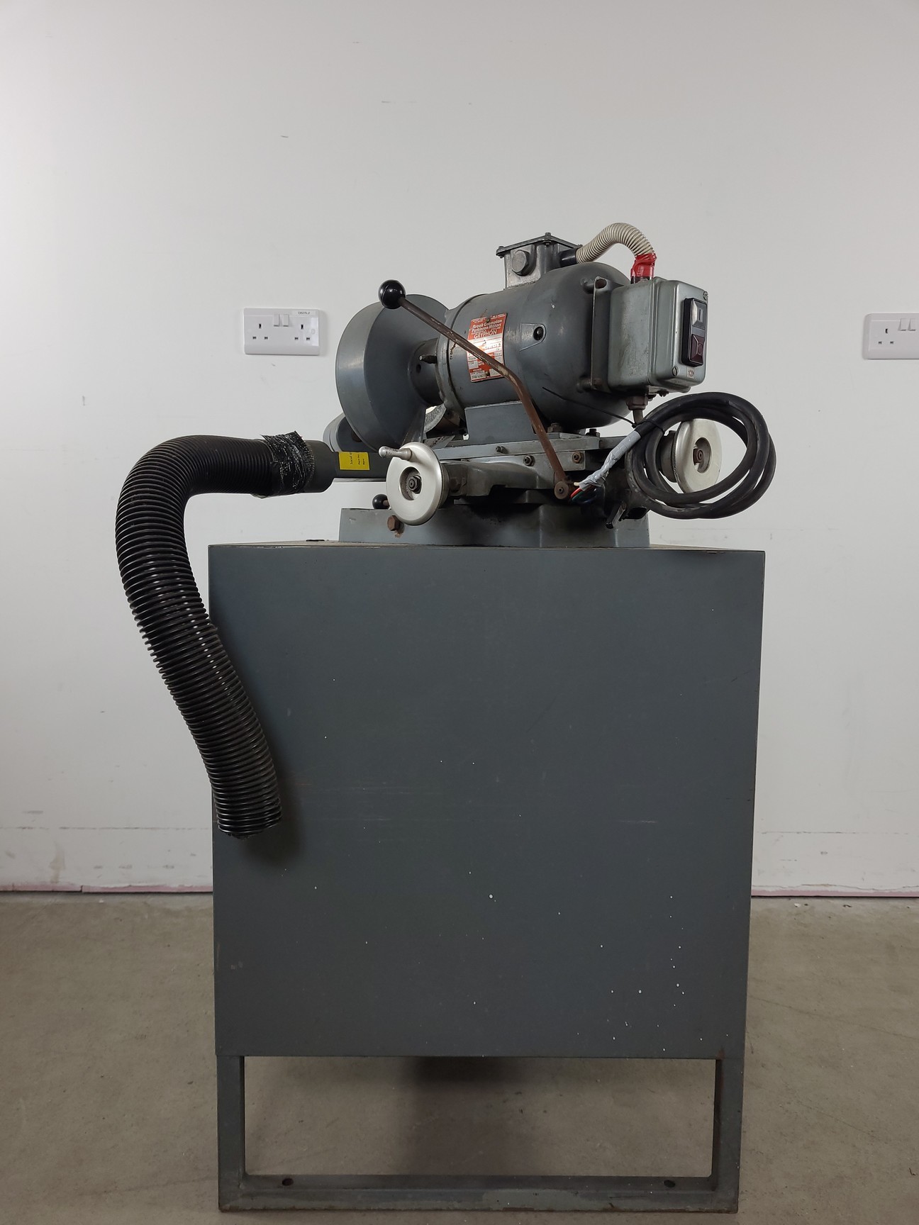 Image of Brierley ZB32 Drill Grinder with Extraction System