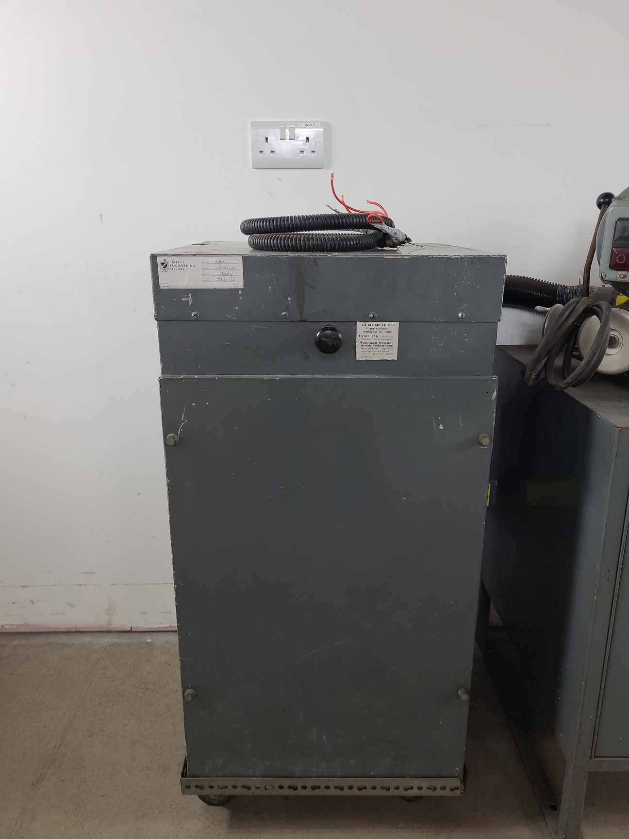 Image of Brierley ZB32 Drill Grinder with Extraction System