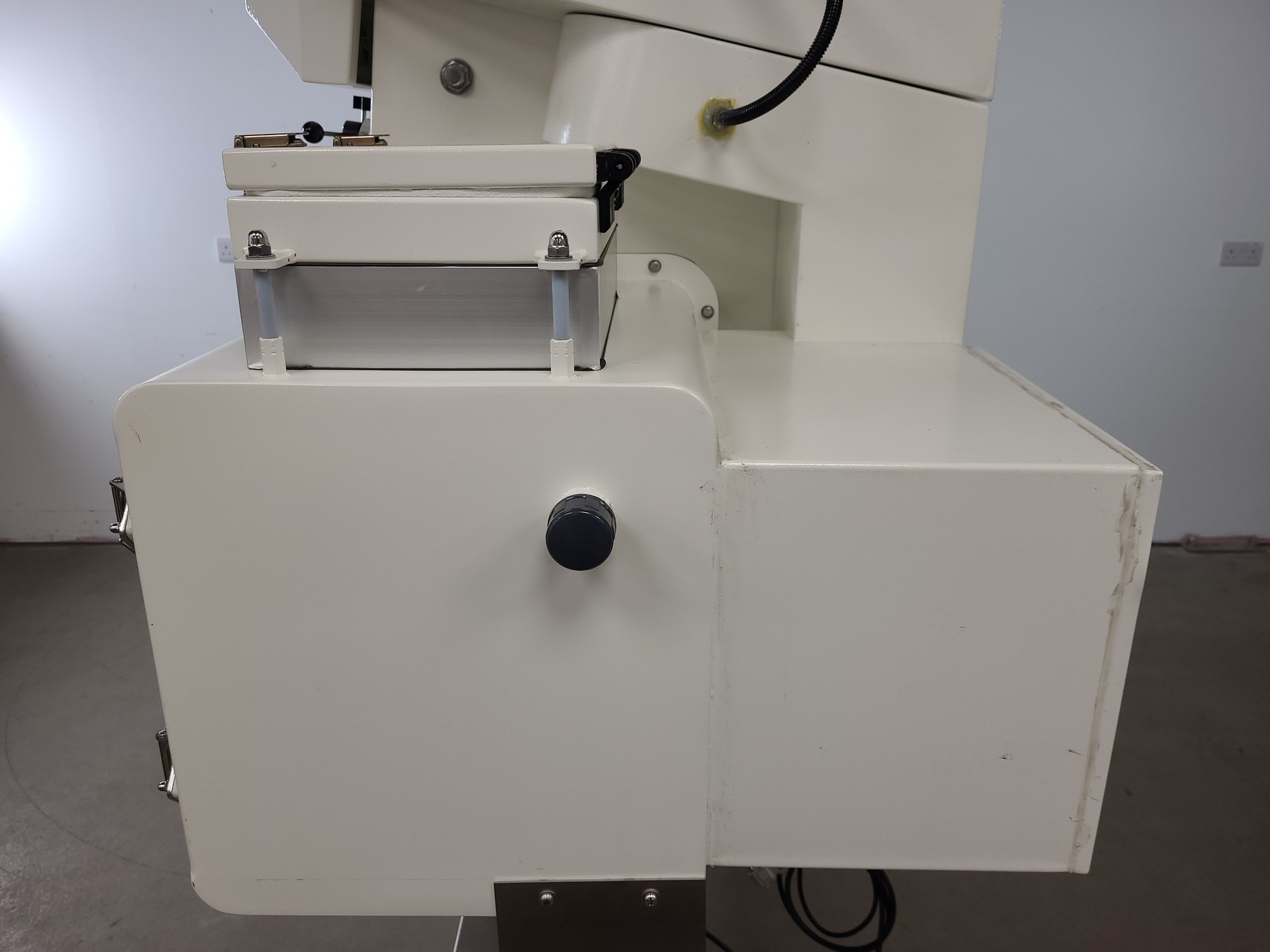 Image of Mach-Aire ICT-180 Glove Box Safety Cabinet Pharmacy Dispensing Isolator Lab