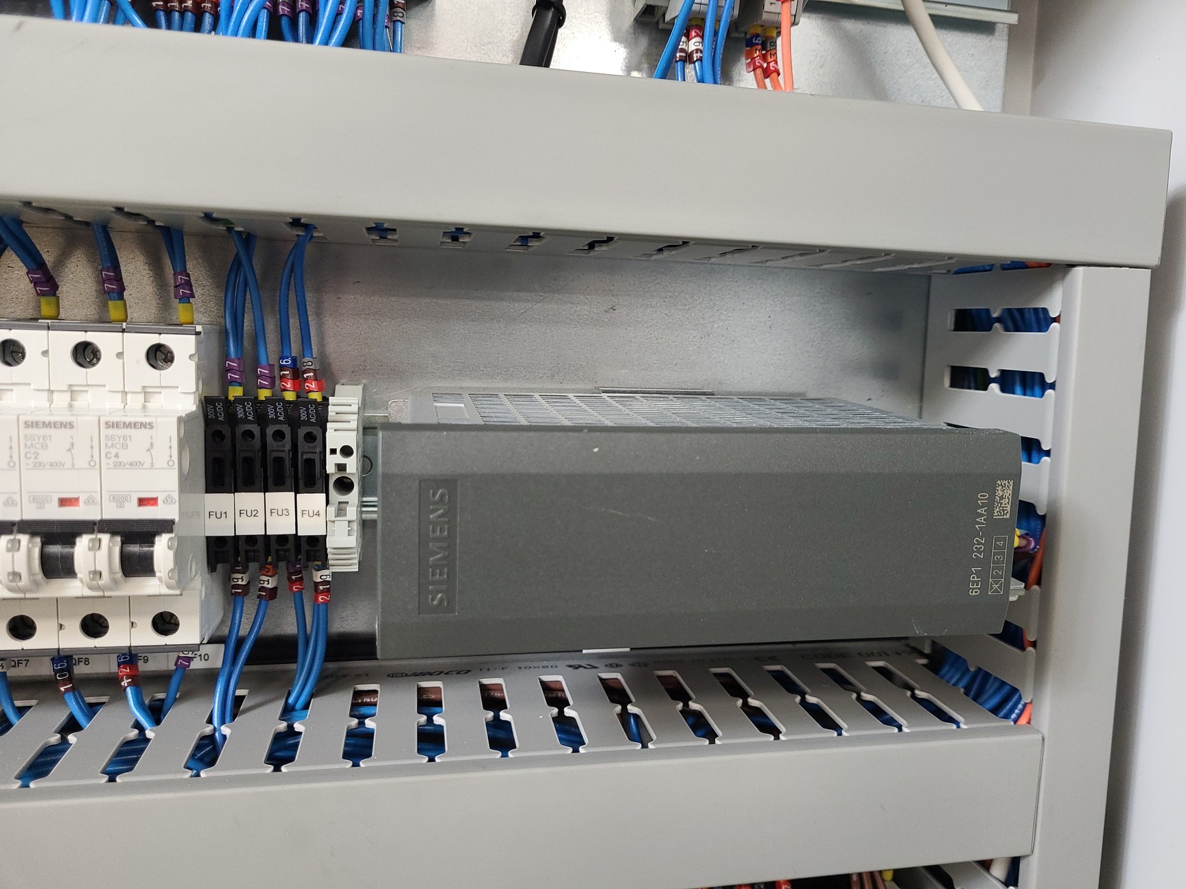 Image of Mach-Aire ICT-180 Glove Box Safety Cabinet Pharmacy Dispensing Isolator Lab