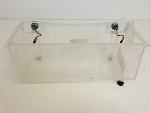 Thumbnail image of Lot of Gel Electrophoresis Units/Trays/Combs - Scotlab H2020, Geneflow GFH6070