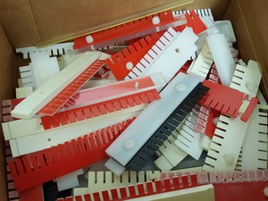 Thumbnail image of Lot of Gel Electrophoresis Units/Trays/Combs - Scotlab H2020, Geneflow GFH6070