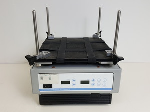 Image of Illumina High-Speed Microplate Shaker Cat no. 945195 Lab