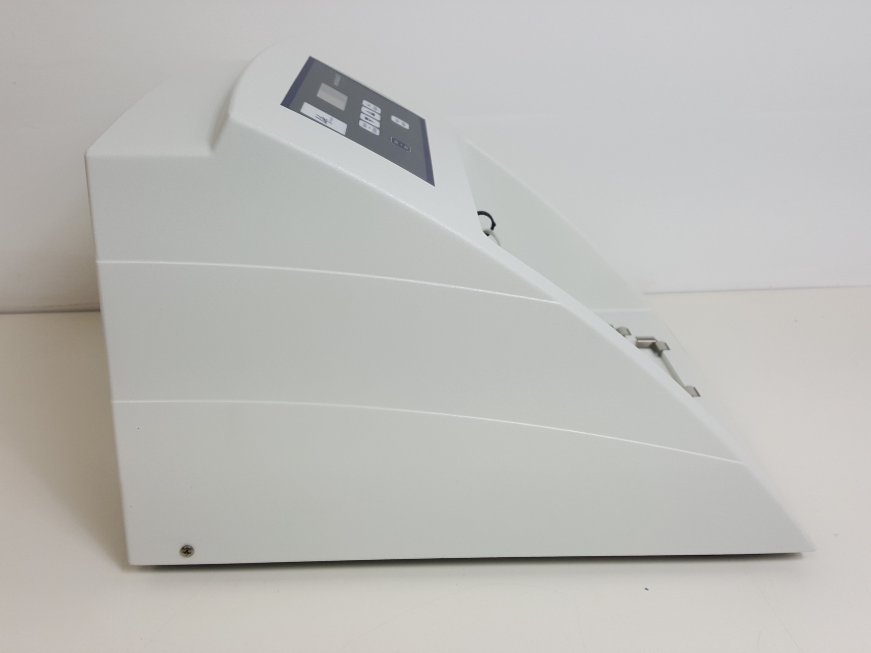 Image of Life Technologies Ion Torrent OneTouch ES Enrichment System Model no. 844-21 Lab