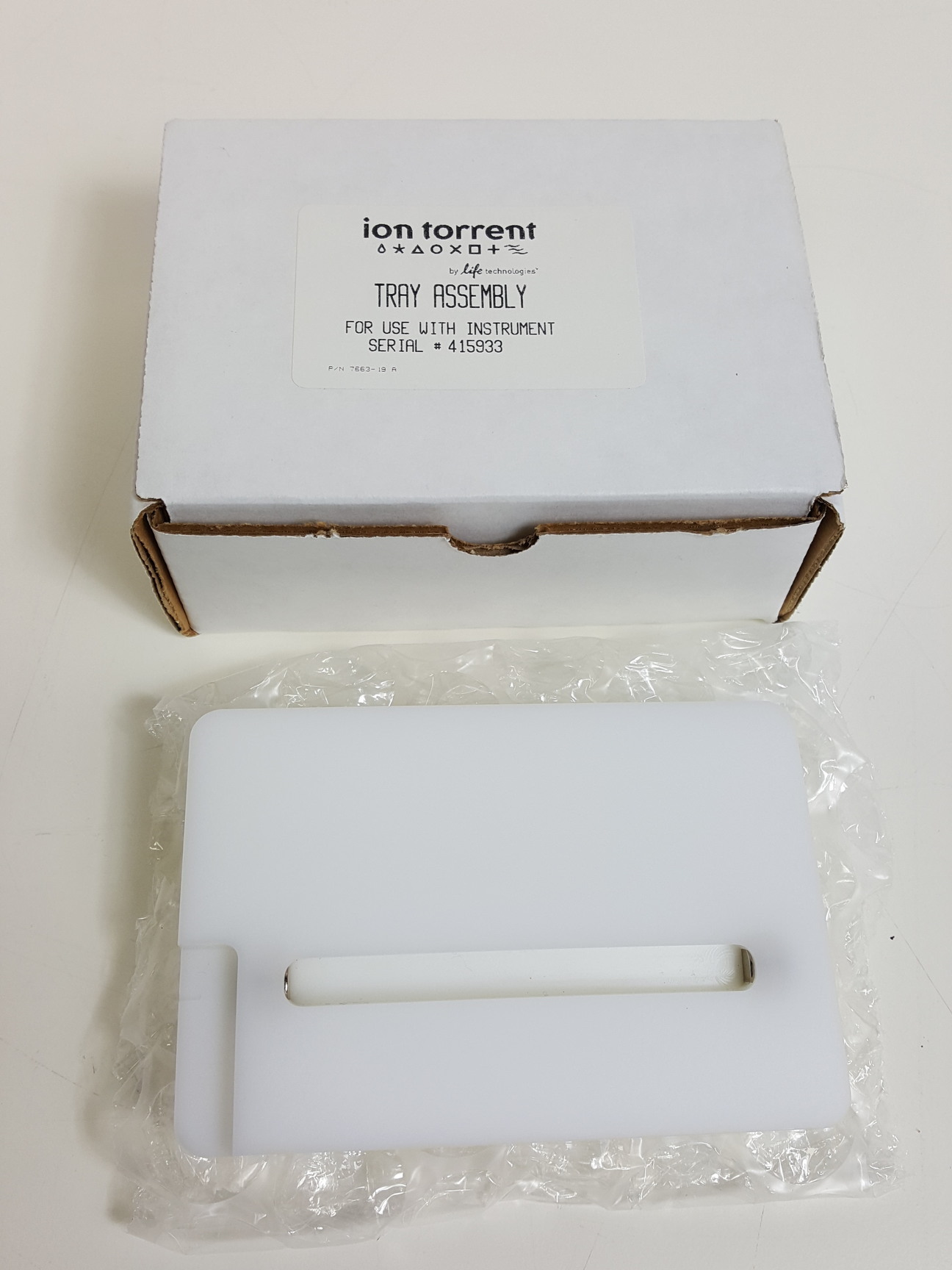 Image of Life Technologies Ion Torrent OneTouch ES Enrichment System Model no. 844-21 Lab