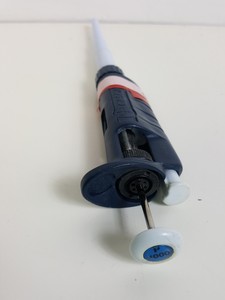 Thumbnail image of 43 x Laboratory Pipettes - Biohit, Gilson Pipetman, Labnet, Nichipet, Rainin Lab