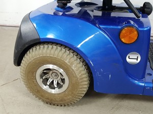 Thumbnail image of Drive Medical Mobility Scooter Neo 4 MS040 + Basket, Key & Charger
