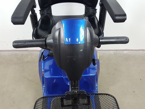 Thumbnail image of Drive Medical Mobility Scooter MS040 Neo 4  + Basket, Key & Charger