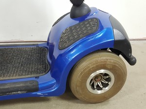 Thumbnail image of Drive Medical Mobility Scooter MS040 Neo 4  + Basket, Key & Charger