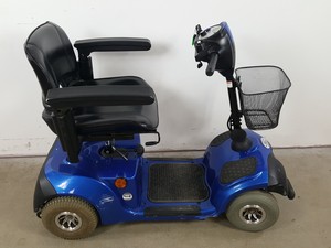 Thumbnail image of Drive Medical Mobility Scooter Neo 4  MS040 + Basket, Key & Charger