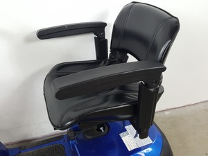 Thumbnail image of Drive Medical Mobility Scooter Neo 4  MS040 + Basket, Key & Charger