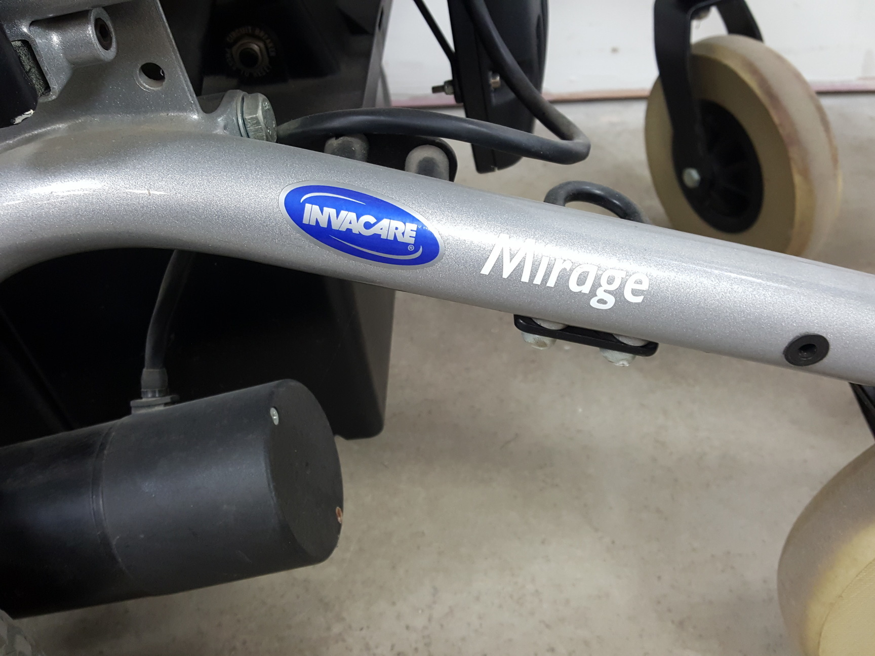 Image of Invacare Mirage 4mph Electric Wheelchair Transportable Powerchair - Dead Battery