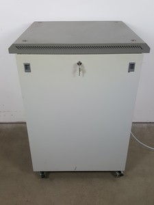Thumbnail image of Peak Scientific High Purity Nitrogen Generator Model - NM30LA Lab